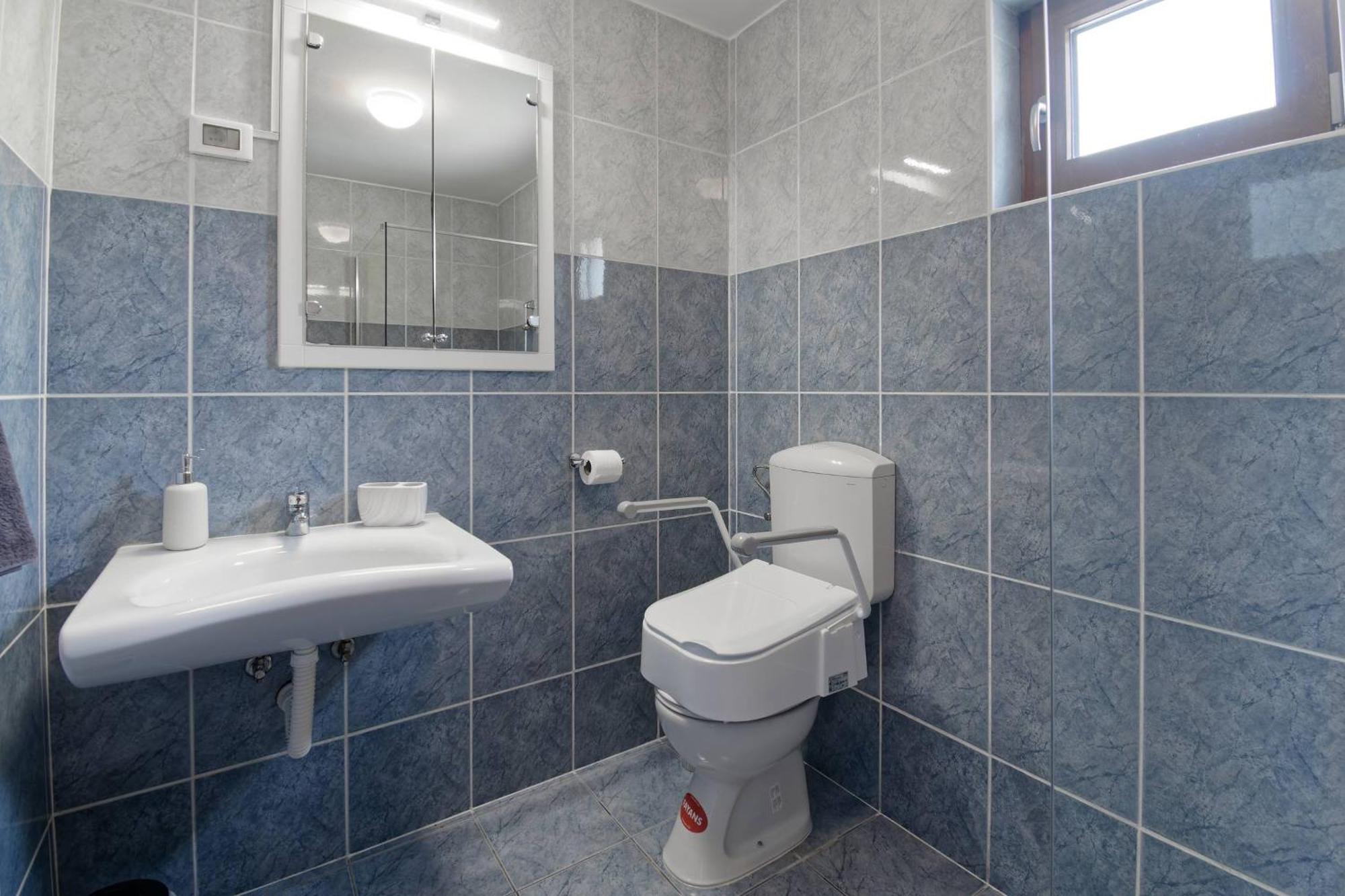 Apartment Larissa By Rent Istria Višnjan Εξωτερικό φωτογραφία
