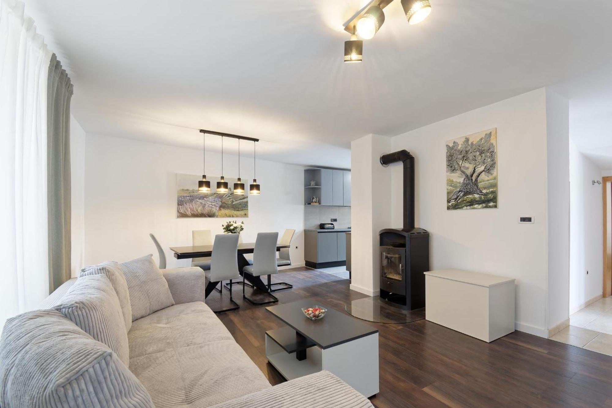 Apartment Larissa By Rent Istria Višnjan Εξωτερικό φωτογραφία
